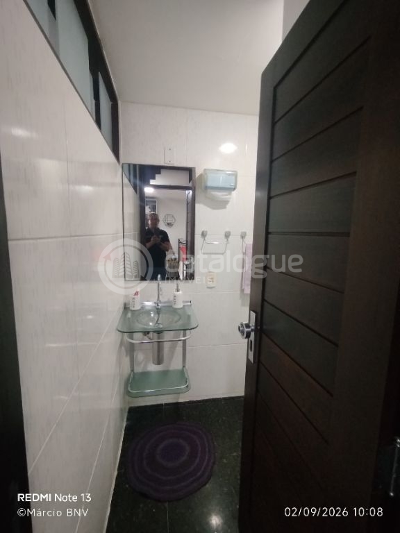 Exclusividade em Petrópolis: 1 Por Andar com 296 m², 4 Suítes e Permuta