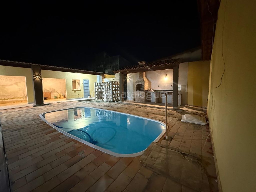 Casa na praia de búzios a 100 metros do mar - reformada
