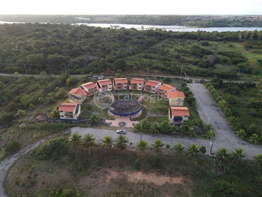 Área exclusiva com 10,5 hectares - Com Resort - Às Margens da Lagoa