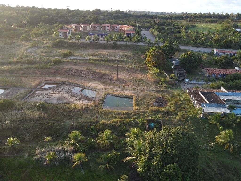 Área exclusiva com 10,5 hectares - Com Resort - Às Margens da Lagoa