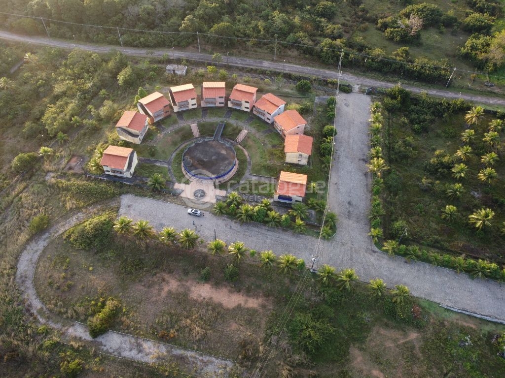 Área exclusiva com 10,5 hectares - Com Resort - Às Margens da Lagoa