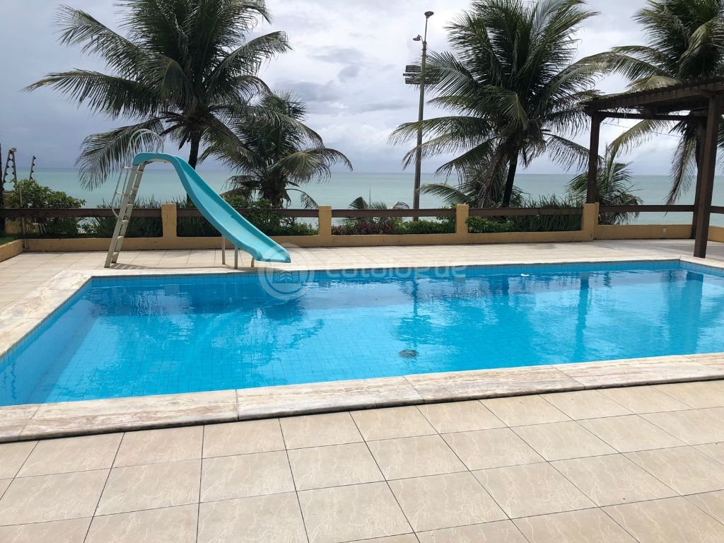 Investidores Casa com energia solar á beira-mar belíssima oportunidade para quem quer morar de frente ao mar ou pra quem pensa em criar um hotel boutique, lofts, Flats ou pousada, e investir numa… - foto 2