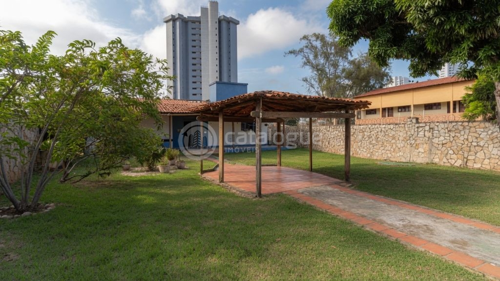 Casa no Alagamar em Ponta Negra - foto 1