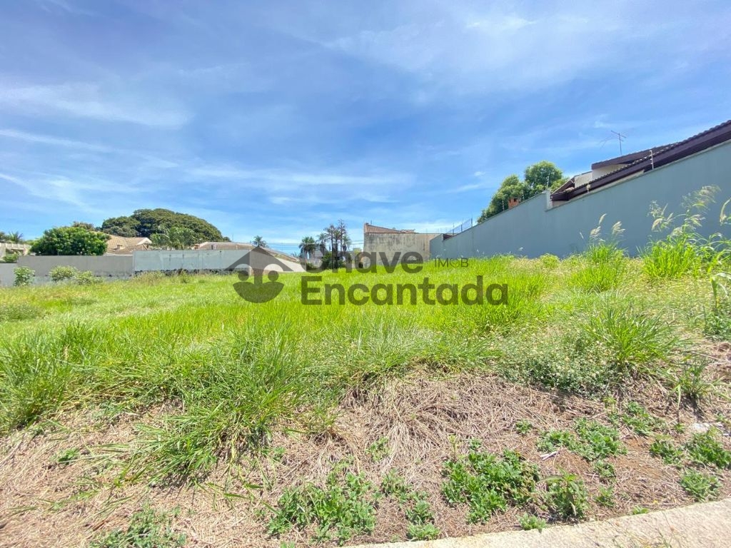 Lote no parque paineiras