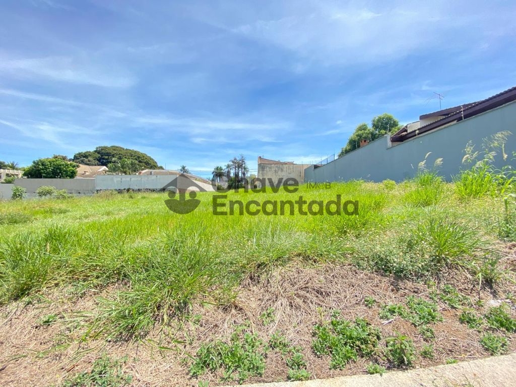 Lote de 490 metros no parque paineiras