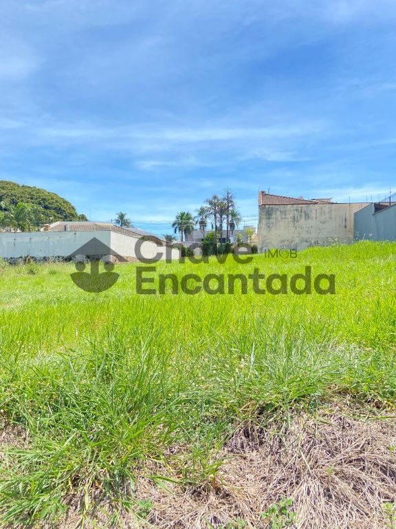 Lote de 490 metros no parque paineiras