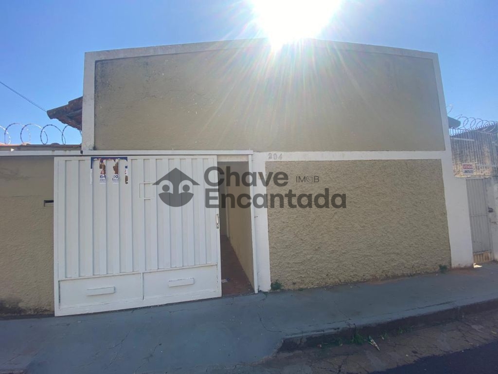 Casa com excelente custo beneficio.