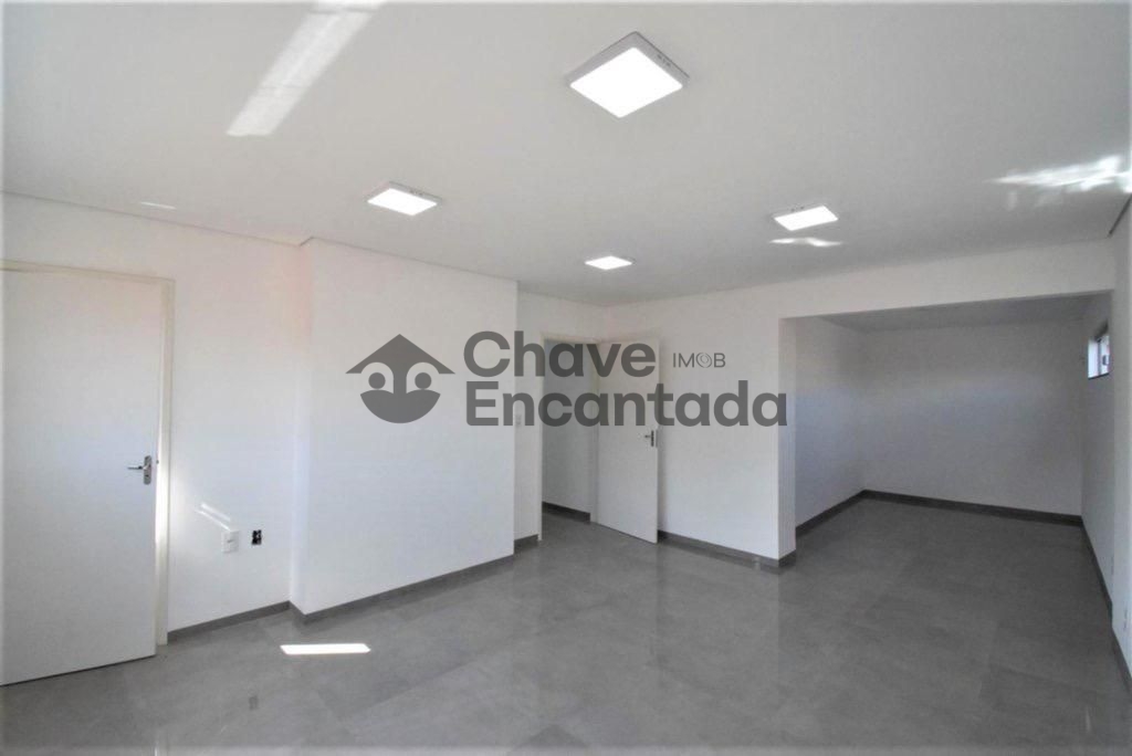 Salao comercial com 8 salas em localizacao privilegiada
