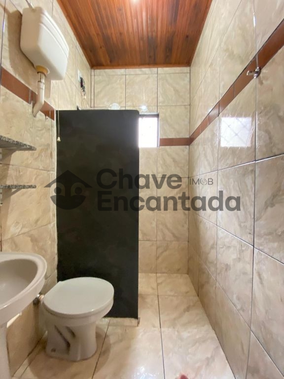 Excelente oportunidade de investimento duas casas em um unico terreno