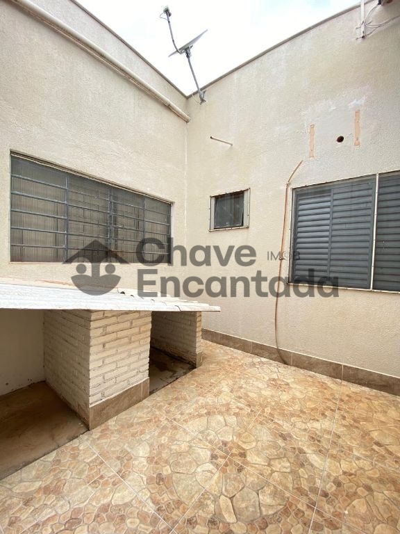 Excelente oportunidade de investimento duas casas em um unico terreno