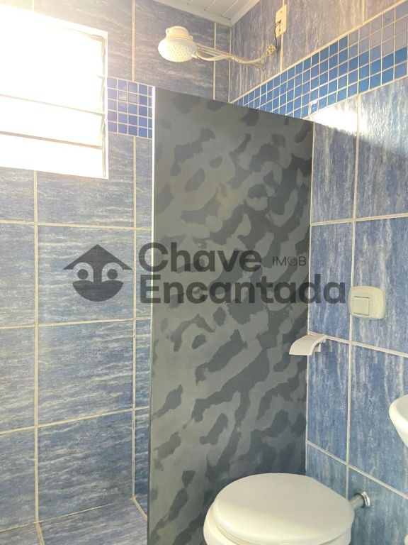 Excelente oportunidade de investimento duas casas em um unico terreno