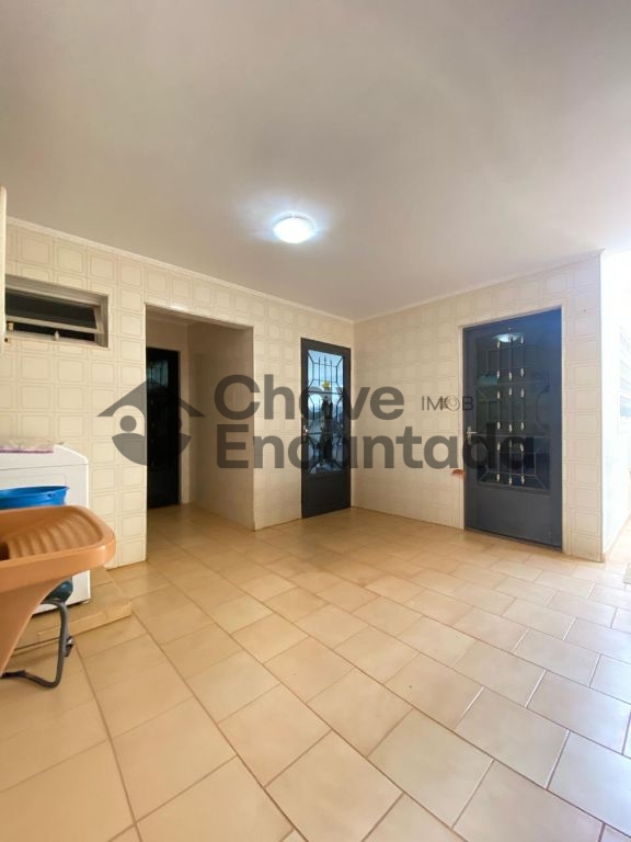 Venda de Casas / Padrão na cidade de Birigui