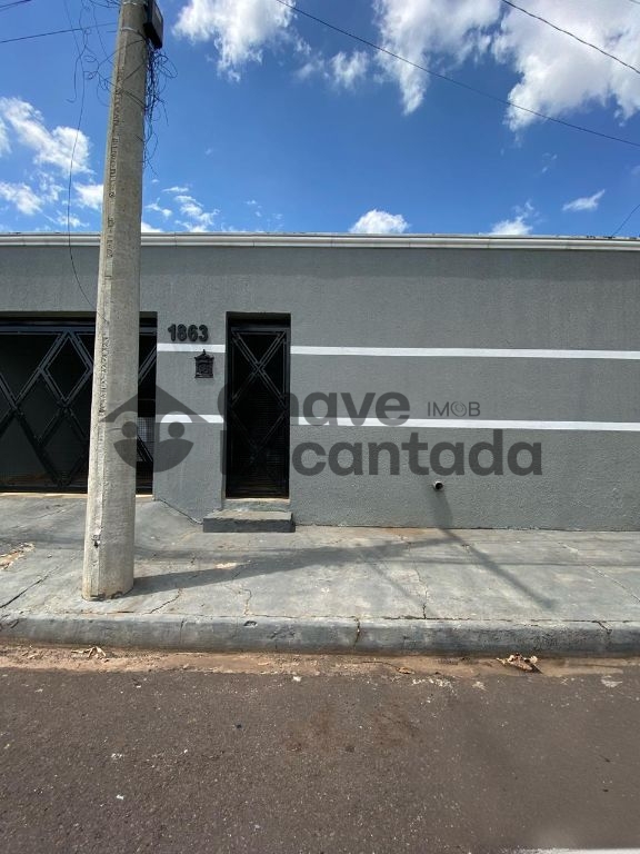 Casa no São Braz com jardim amplo