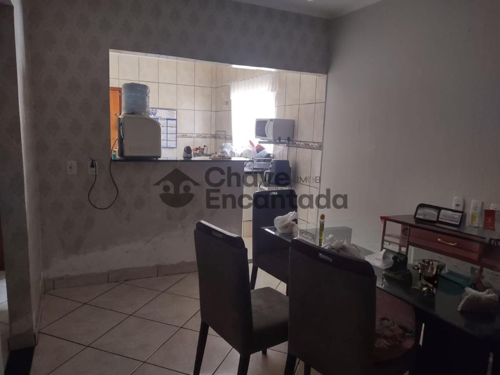 Casa no toselar com edícula