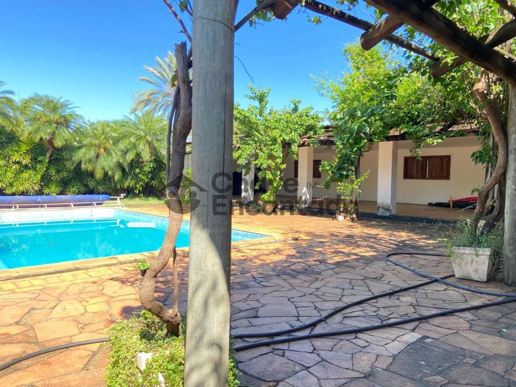 Venda de Casas / Alto Padrão na cidade de Birigui