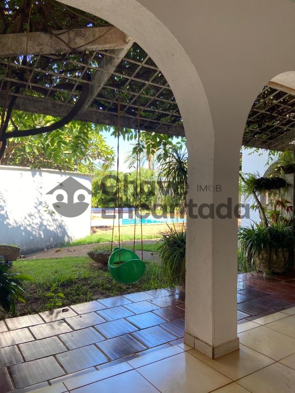Venda de Casas / Alto Padrão na cidade de Birigui