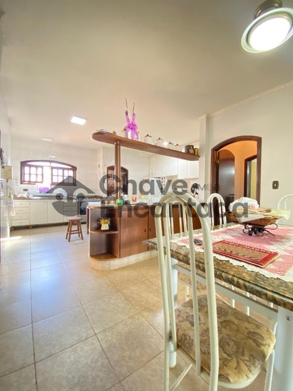 Venda de Casas / Alto Padrão na cidade de Birigui