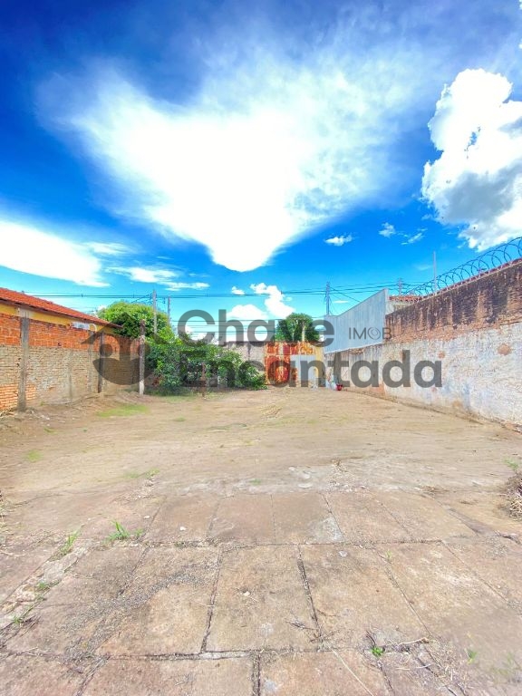 Venda de terreno / lote na cidade de birigui