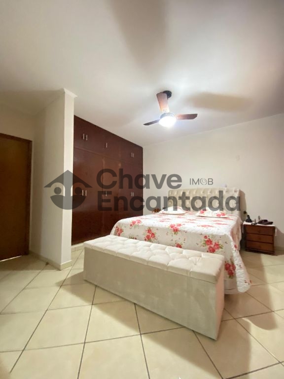 Venda de Casas / Sobrado na cidade de Birigui