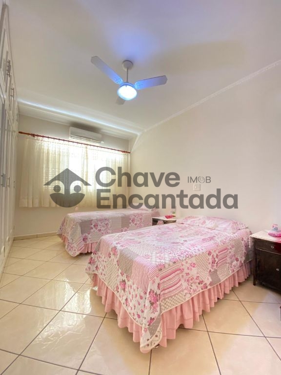 Venda de Casas / Sobrado na cidade de Birigui