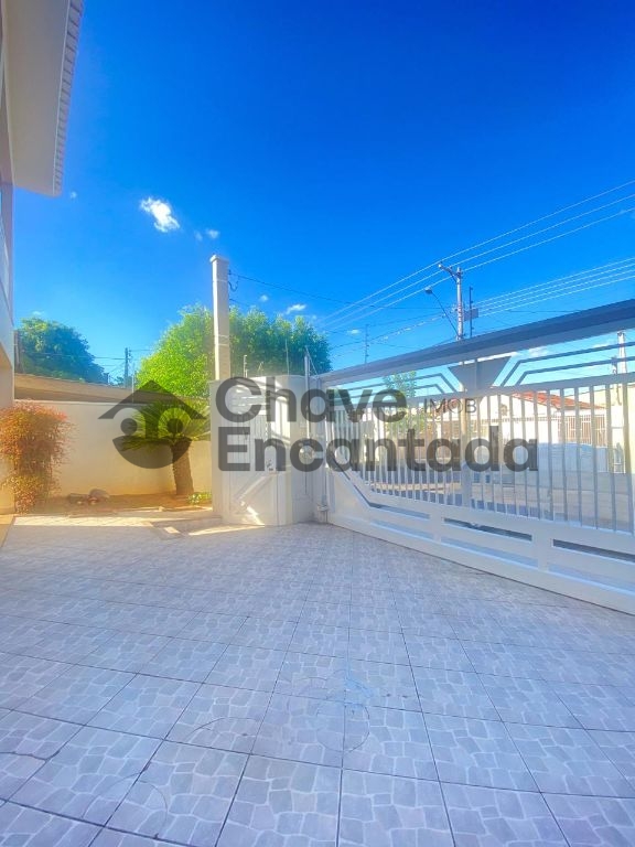 Venda de Casas / Sobrado na cidade de Birigui