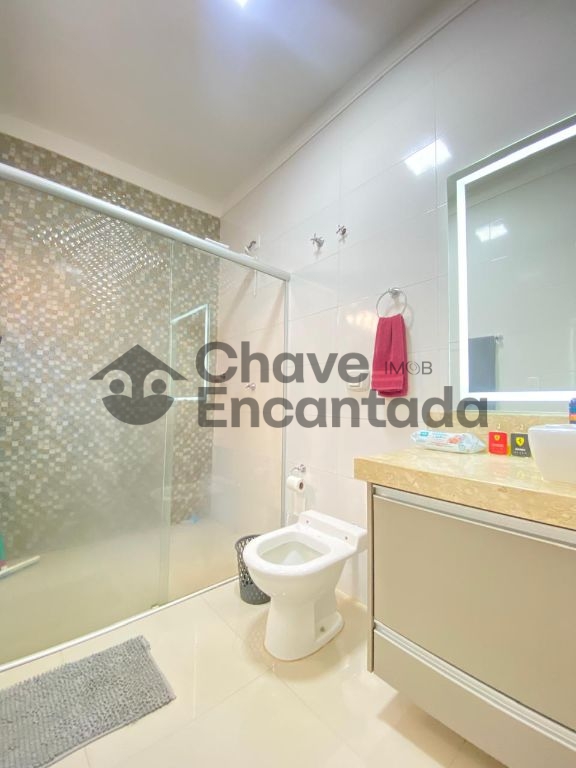 Venda de Casas / Padrão na cidade de Araçatuba