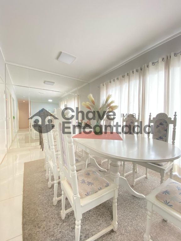 Apartamento de porteira fechada no residencial luiz dona