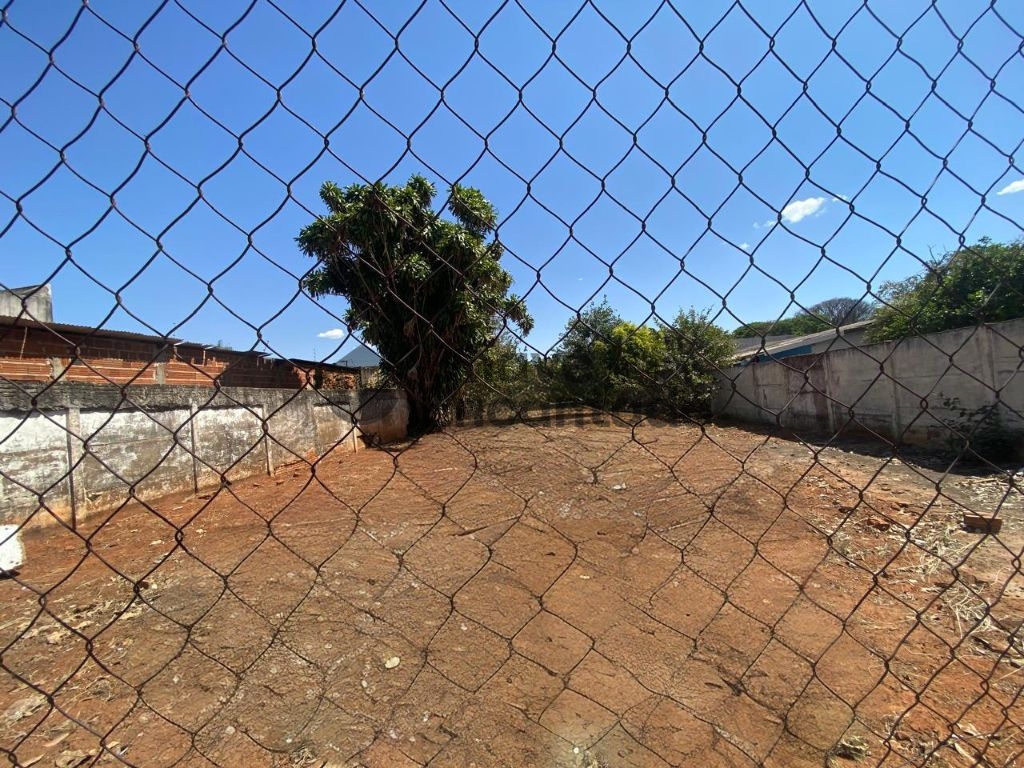 Venda de terreno / lote na cidade de birigui