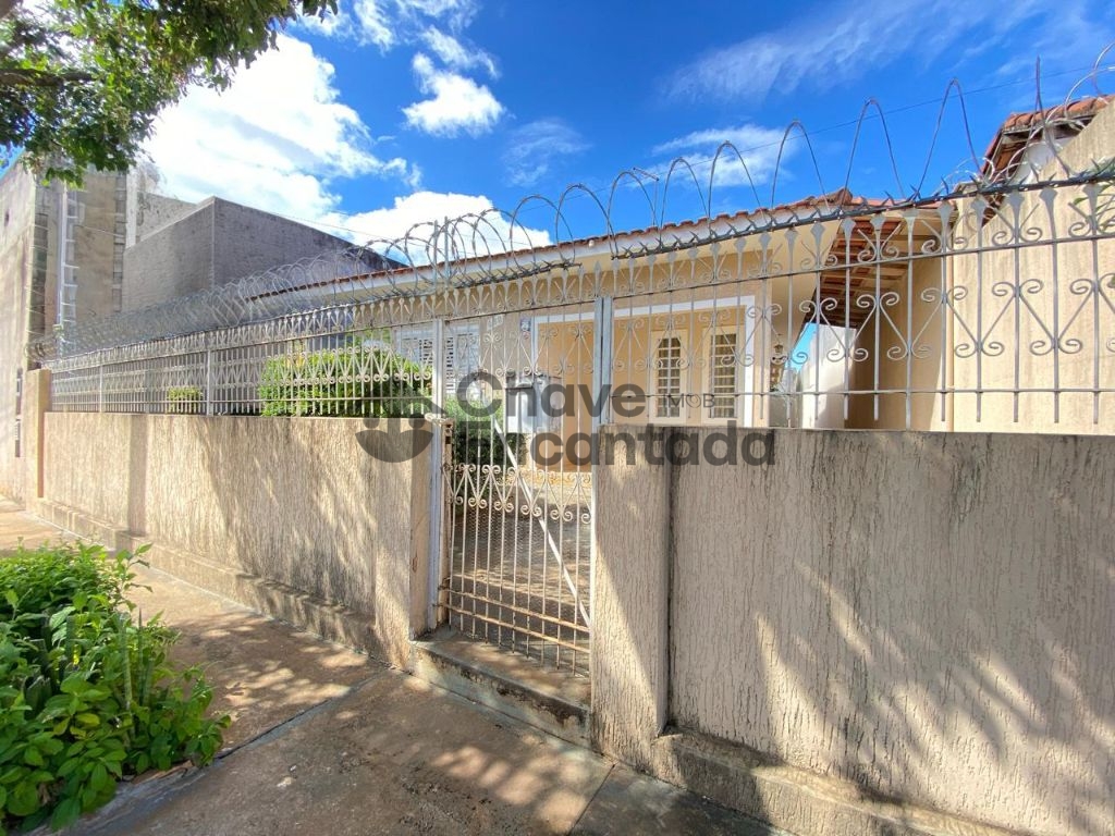 Venda de casas / padrão na cidade de birigui
