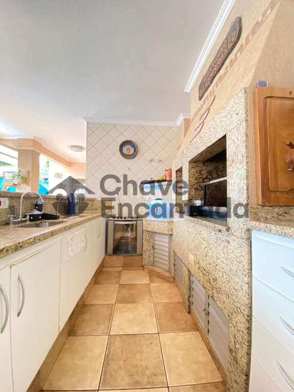 Venda de Casas / Alto Padrão na cidade de Birigui