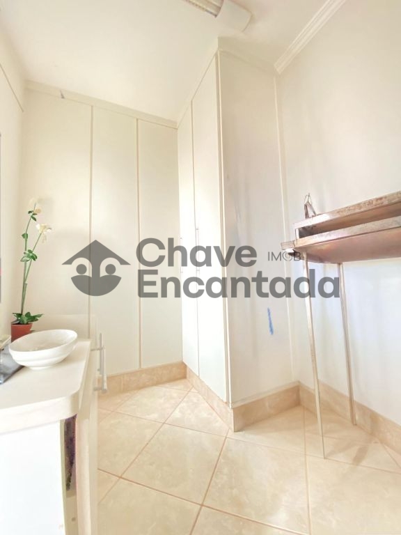 Venda de Casas / Alto Padrão na cidade de Birigui