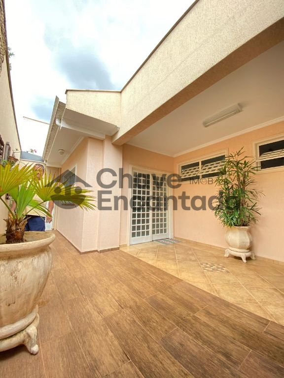 Venda de Casas / Alto Padrão na cidade de Birigui