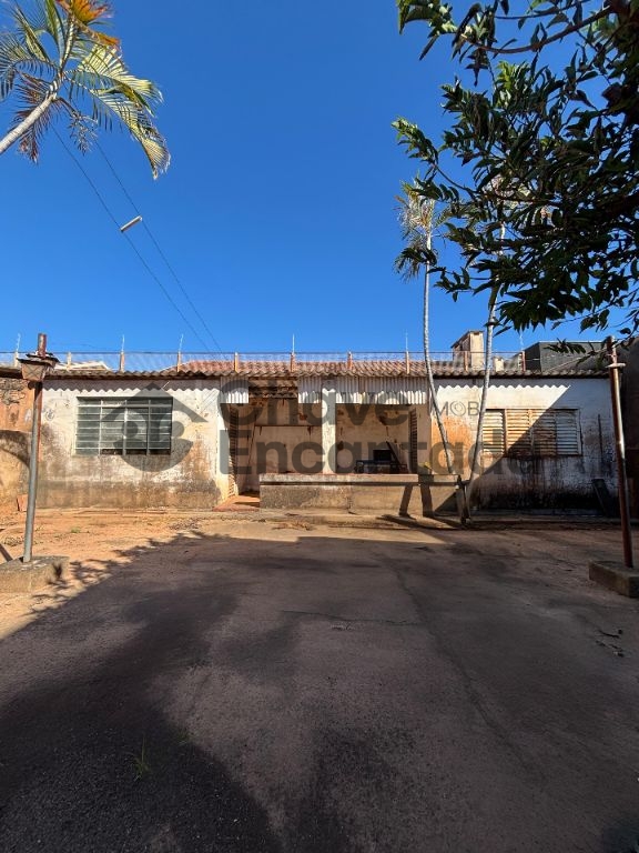 Venda de Casas / Padrão na cidade de Birigui