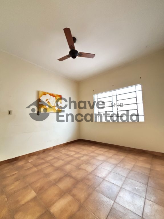 Venda de Casas / Padrão na cidade de Birigui
