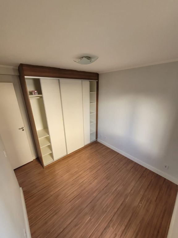 Venda de apartamentos / padrão na cidade de mogi das cruzes