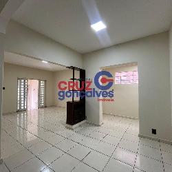Casa para alugar no Centro de Rio Claro - Cruz Gonçalves Imóveis