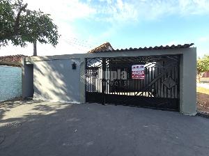 CASA RECÉM REFORMADA, PARA LOCAÇÃO E VENDA, NO THEREZA M. BARBIERI, EM BIRIGUI - Dupla Imóveis