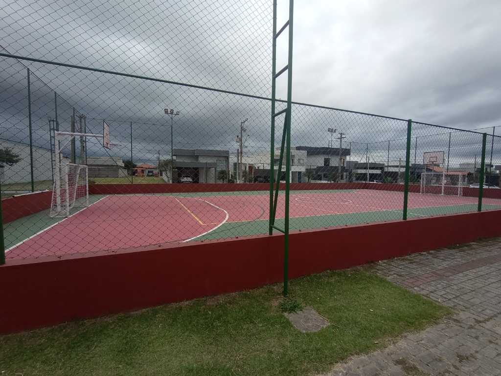 Venda de Casas / Condomínio na cidade de Taubaté