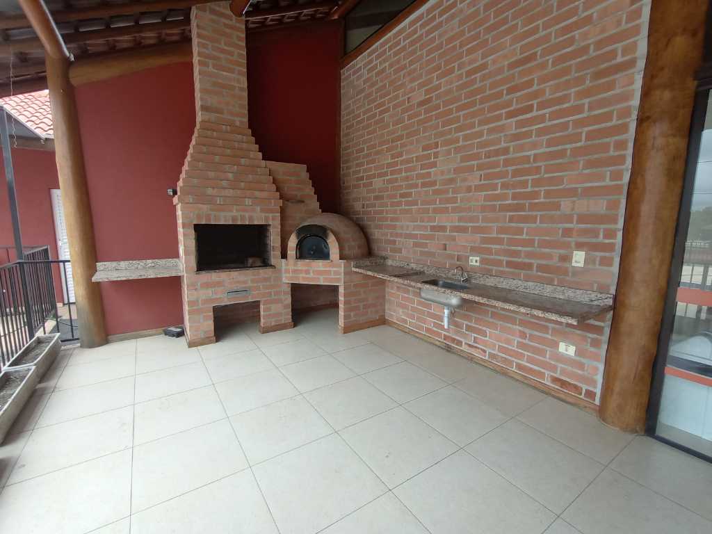 Venda de Casas / Condomínio na cidade de Taubaté