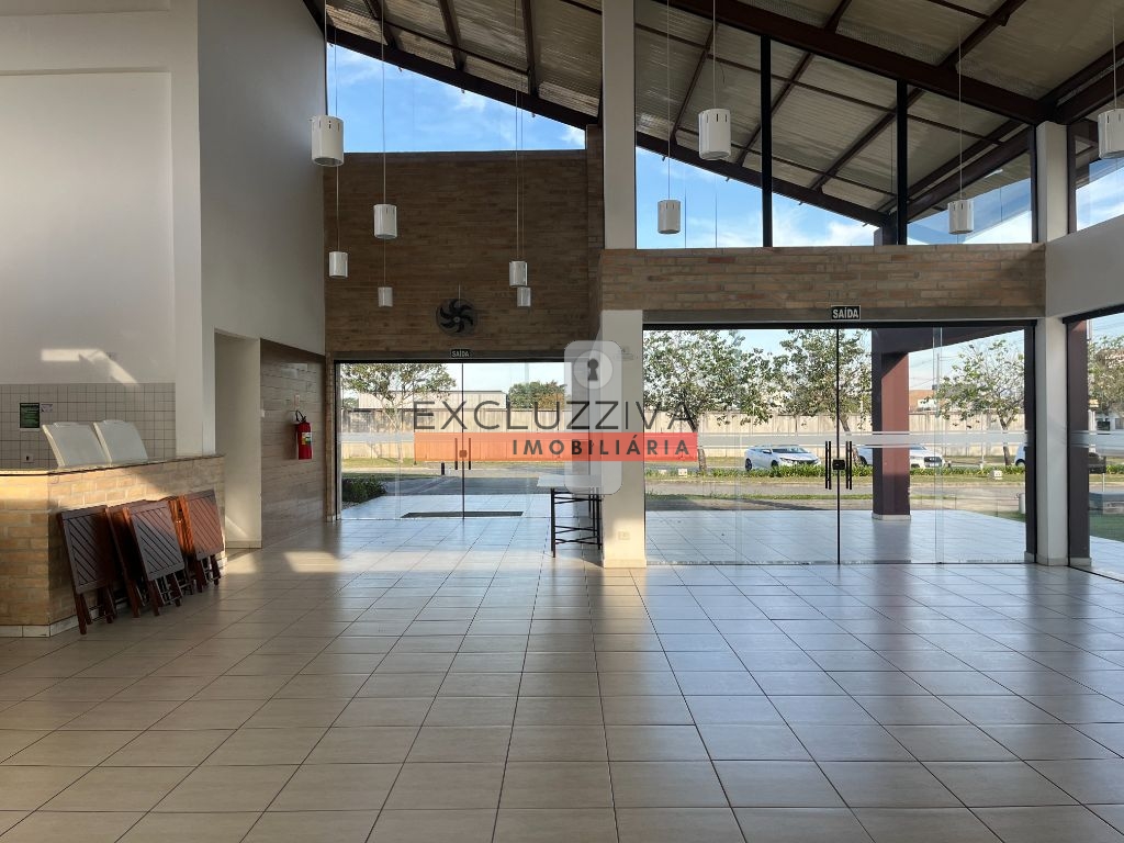 Casa em Condomínio à venda em Taubaté: 3 suítes, churrasqueira e piscina!
