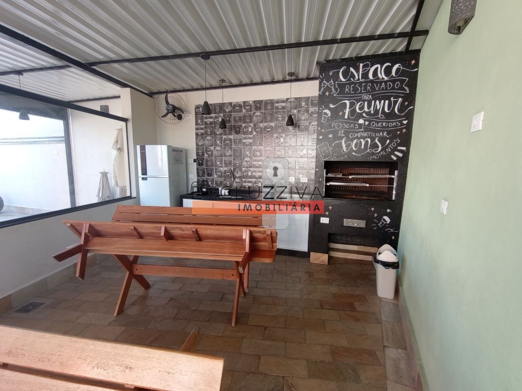Apartamento Moderno com Suíte e Varanda em Taubaté