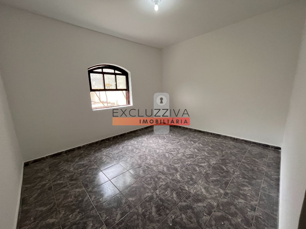 Casa padrão à venda no jardim das nações em taubaté