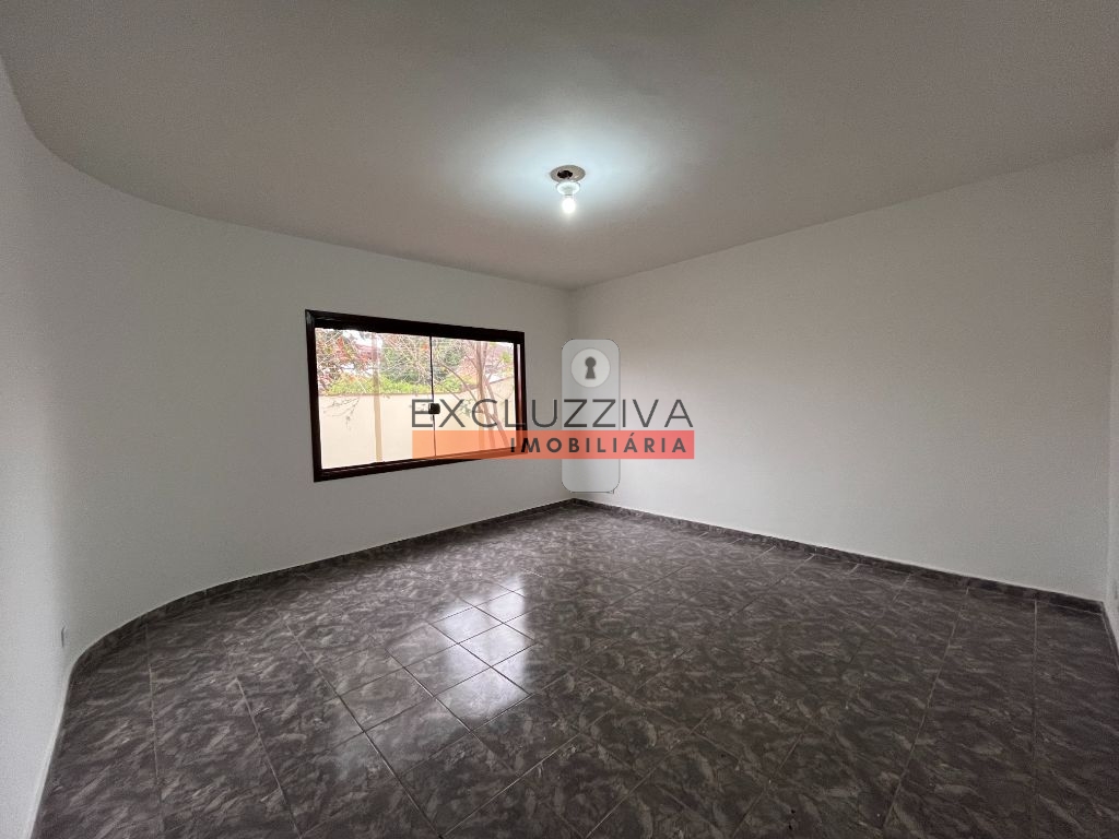 Casa padrão à venda no jardim das nações em taubaté
