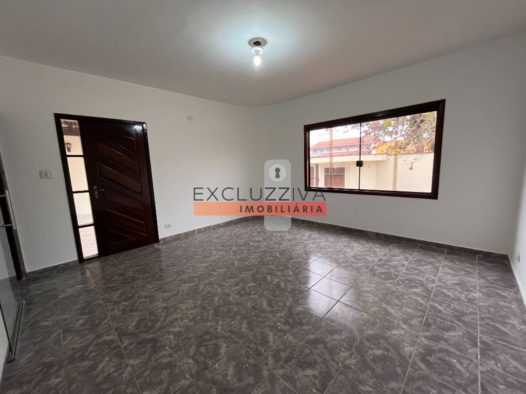 Casa padrão à venda no jardim das nações em taubaté