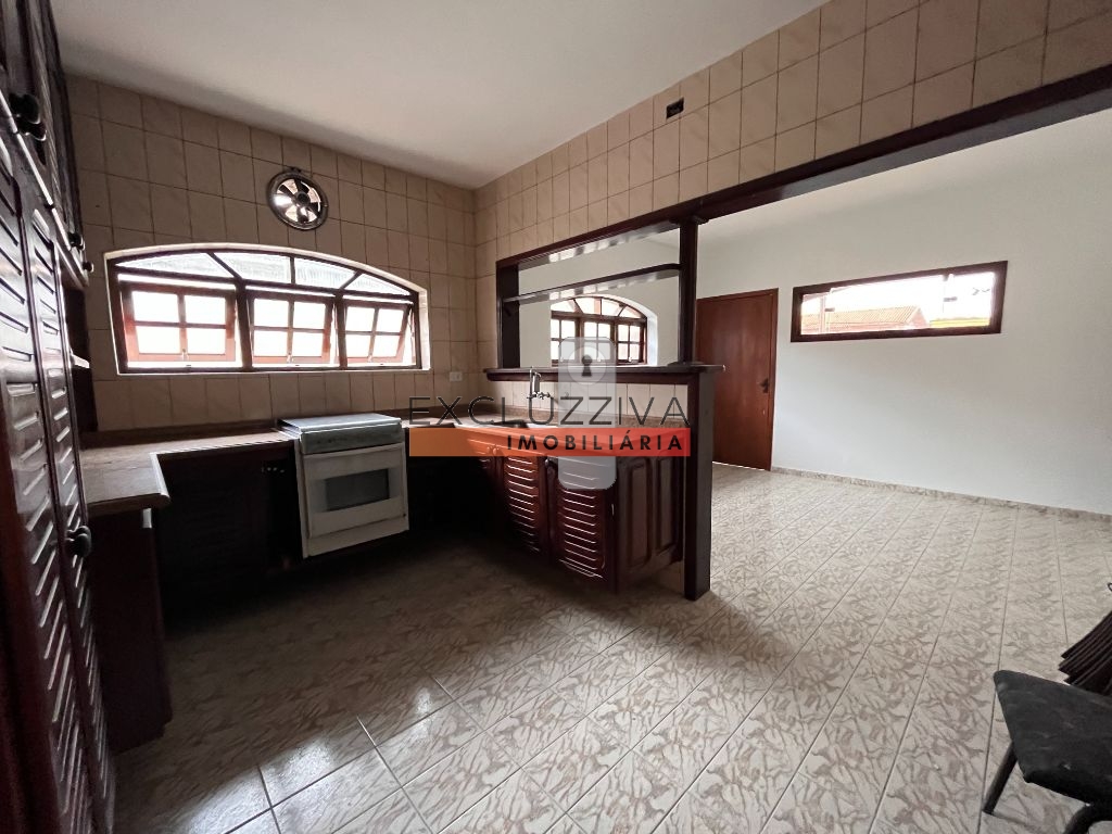 Casa padrão à venda no jardim das nações em taubaté
