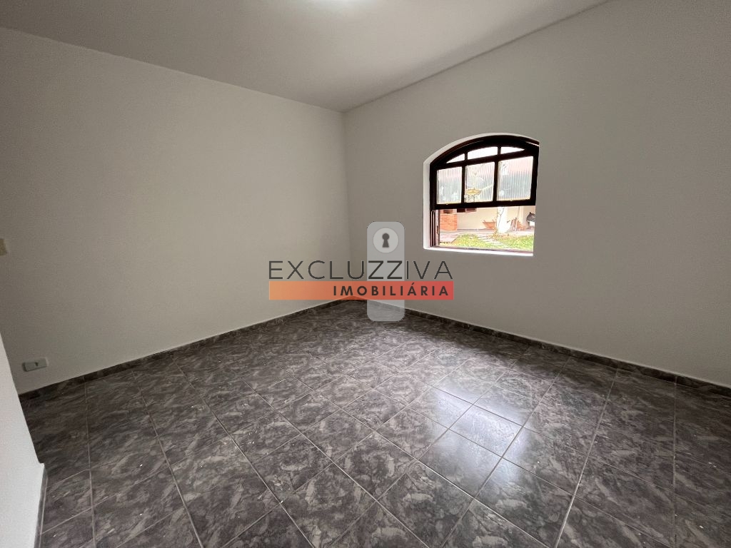 Casa Padrão à Venda no Jardim das Nações em Taubaté