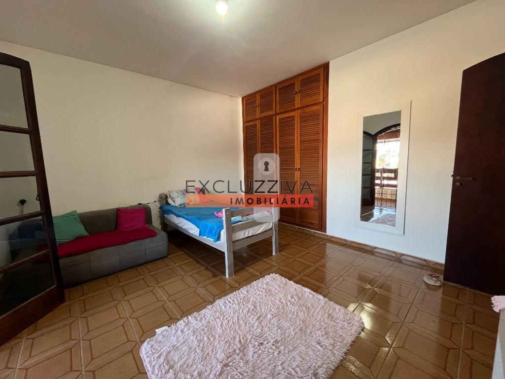 Linda casa com 3 dormitórios no Village Tremembé