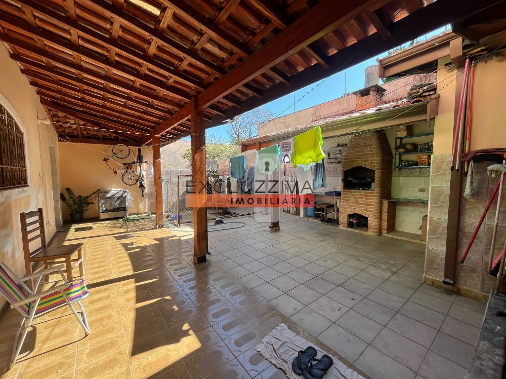 Linda casa com 3 dormitórios no Village Tremembé