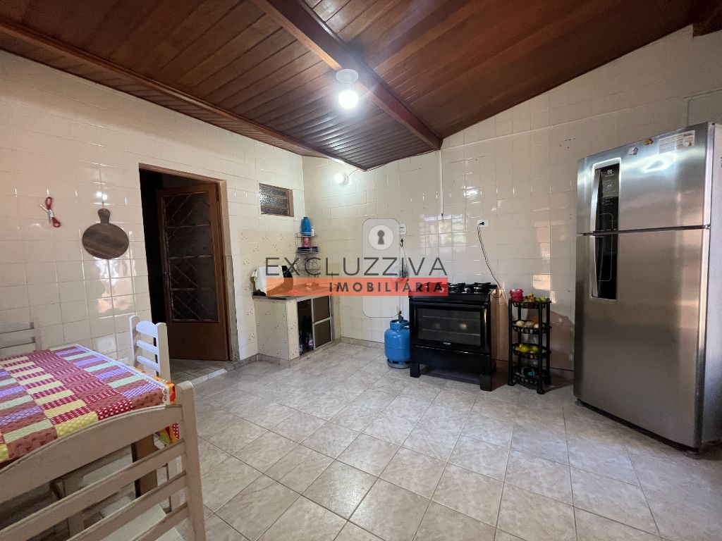 Linda casa com 3 dormitórios no Village Tremembé