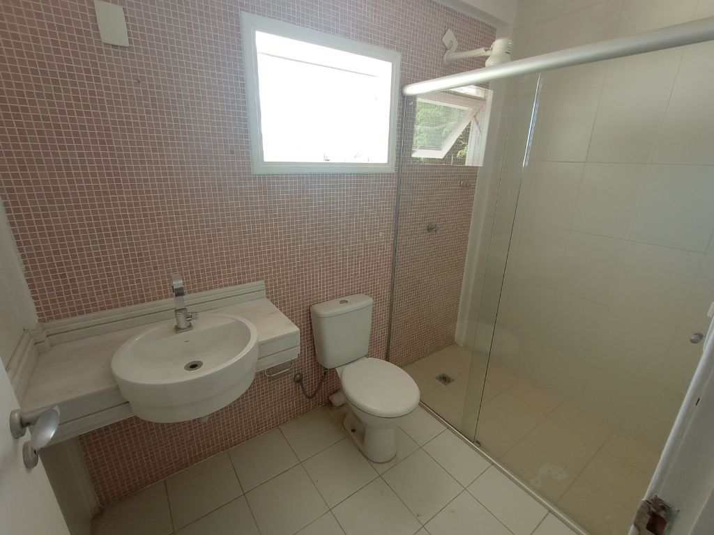 Venda de Casas / Sobrado Condomínio na cidade de Taubaté - foto 38